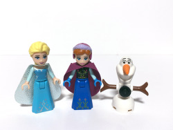 constable-frozen:  LEGO