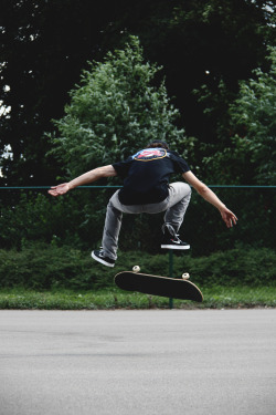 fxckfuture:  skate n urban