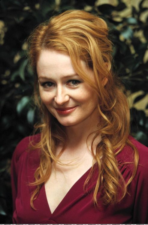 Porn Pics I loved Miranda Otto in LOTR. So pretty!