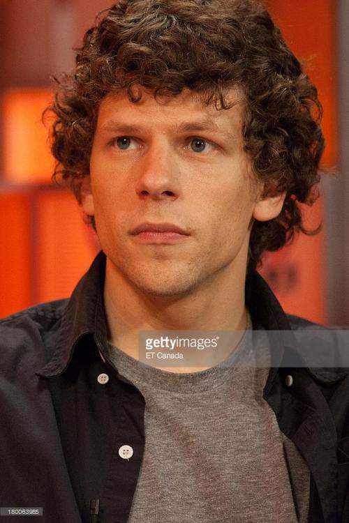 alexanderjoeluthor:Jesse Eisenberg with Richard Ayoade doing press for The Double.