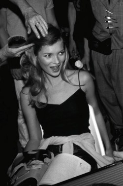  Kate Moss Backstage 1995 