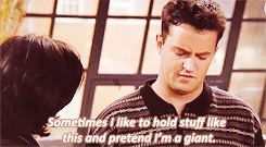 mbthecool:  This is why Chandler Bing is our spirit animal. 