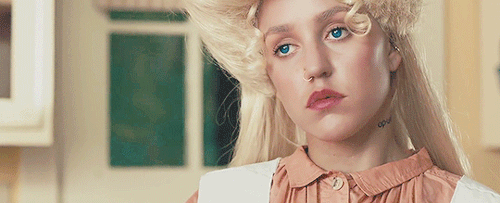 jupiterfly:Brooke Candy in “Paper or Plastic” (2016)
