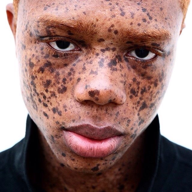 mainstreamoutcast:   Black is beautiful 🍪 