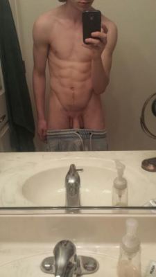 amateur-porn-filmer:  So my good friend texted me late sunday said to post this pic for you all. He loves showing off and he is…….Str8! lol i think he loves the attention you guys give him by liking or reblogging :) 