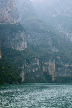r2&ndash;d2:  Yangtze River, China by (Daleduro) 