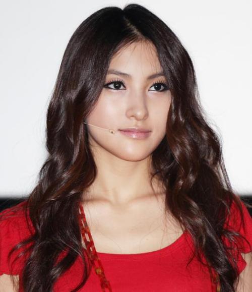 (【韓国人エロ画像】KARA一のイケメンさん！？wwww KARAギュリ韓国人エロ画像50枚から) 会いたい…
