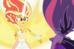 goatgem:  im so glad friendship games ended with sunset and twilight dating each other finally   yes!~ &lt;3 &lt;3 &lt;3