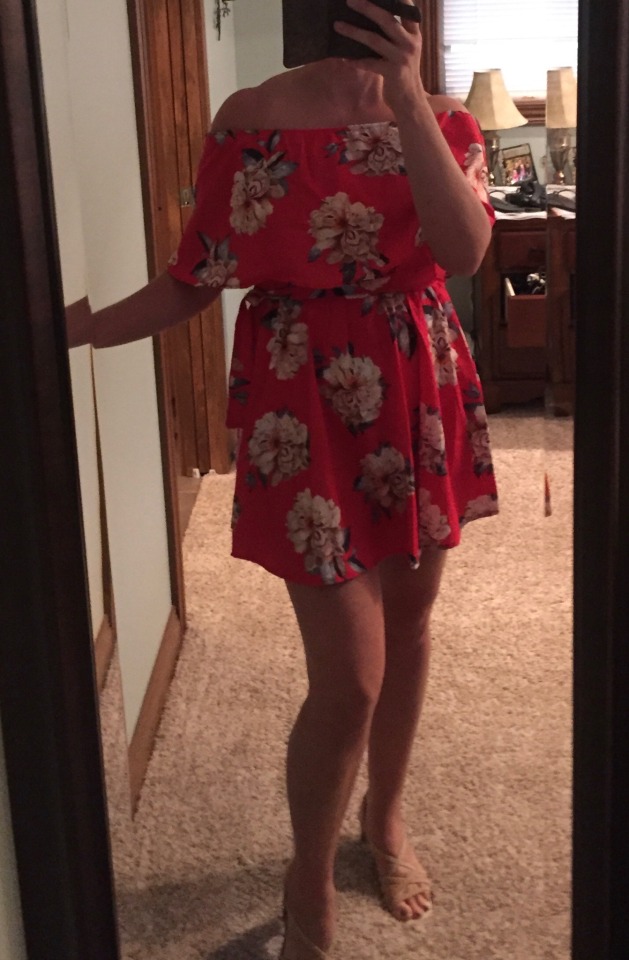 Dressingroomteasemonday:she Ordered This Dress And Tried It On At Home And Sent Me