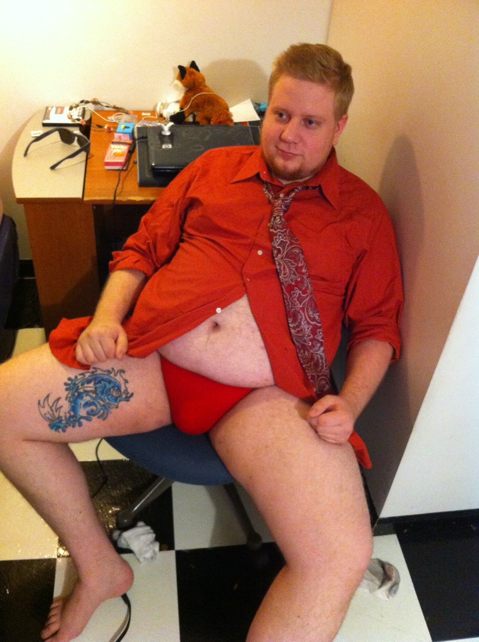 williebearsparty:  400 follower photo set!   Involving one of my favorite fetishes: