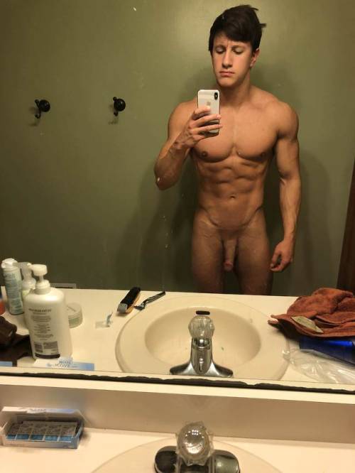snapchathotguys: Http://Snapchathotguys.tumblr.com
