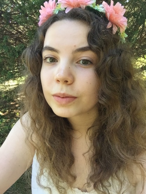 preferred summer look: not-so-secretly a dryad