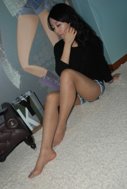 Daisy Dukes and Pantyhose