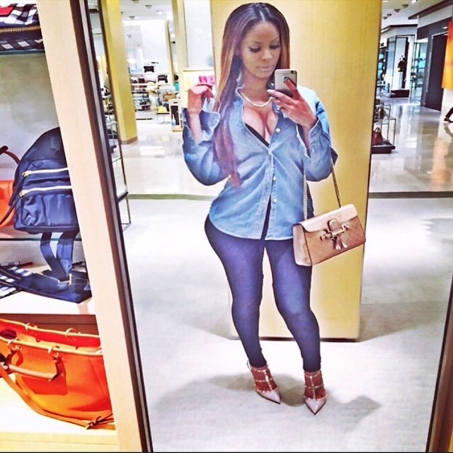 thebootycloud:  pookaluvcurves:  Pookaluvcurves  LIKE, TAG, &amp; REBLOG! FOLLOW