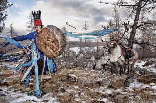 megarah-moon:  A Photographer Recently Discovered A Lost Mongolian Tribe. These Stunning Photos Are Hard To Believe. For example, this tribe was not lost, but more so unknown. They were recently rediscovered, and with that discovery, we found out a lot