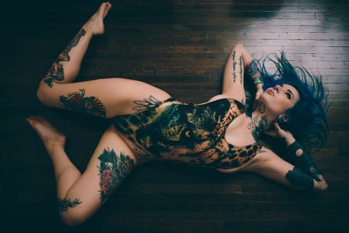 Porn photo altmodelgirlcrush:  Katherine Suicide