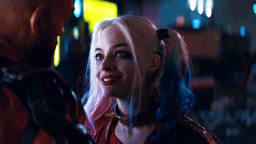 MARGOT ROBBIE As HARLEY QUINN
