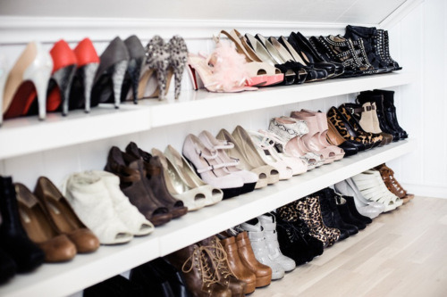 Shoes everywhere on We Heart It.