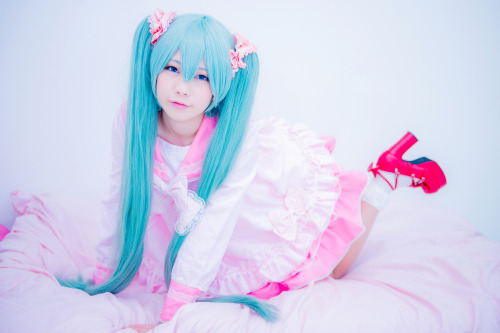 Vocaloid - Miku Hatsune [Sweet Magic] 7HELP US GROW Like,Comment & Share.CosplayJapaneseGirls1.5 - www.facebook.com/CosplayJapaneseGirls1.5CosplayJapaneseGirls2 - www.facebook.com/CosplayJapaneseGirl2tumblr - http://cosplayjapanesegirlsblog.tumblr.com