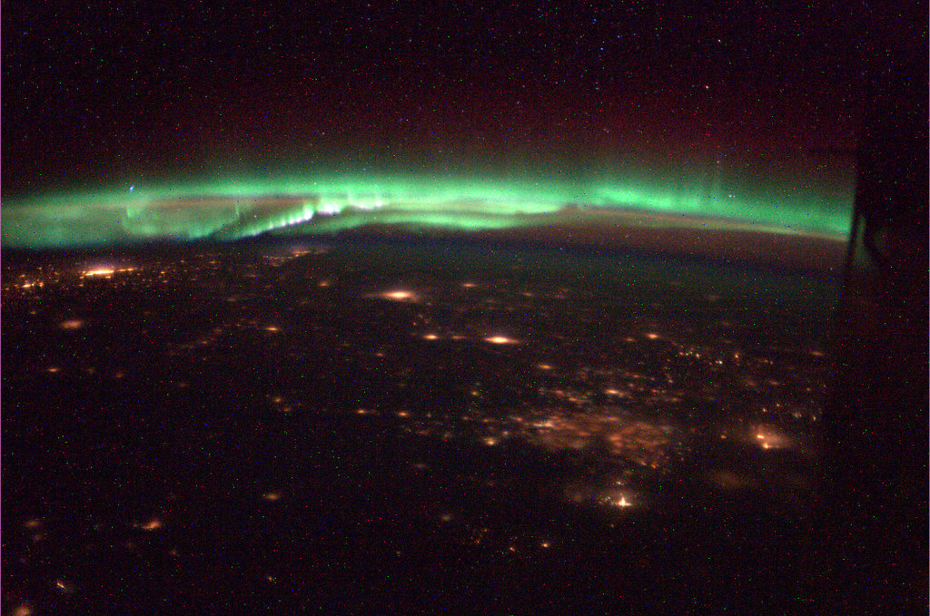 chilldemon:  colchrishadfield:  Northern Lights - recent aurora in green and red