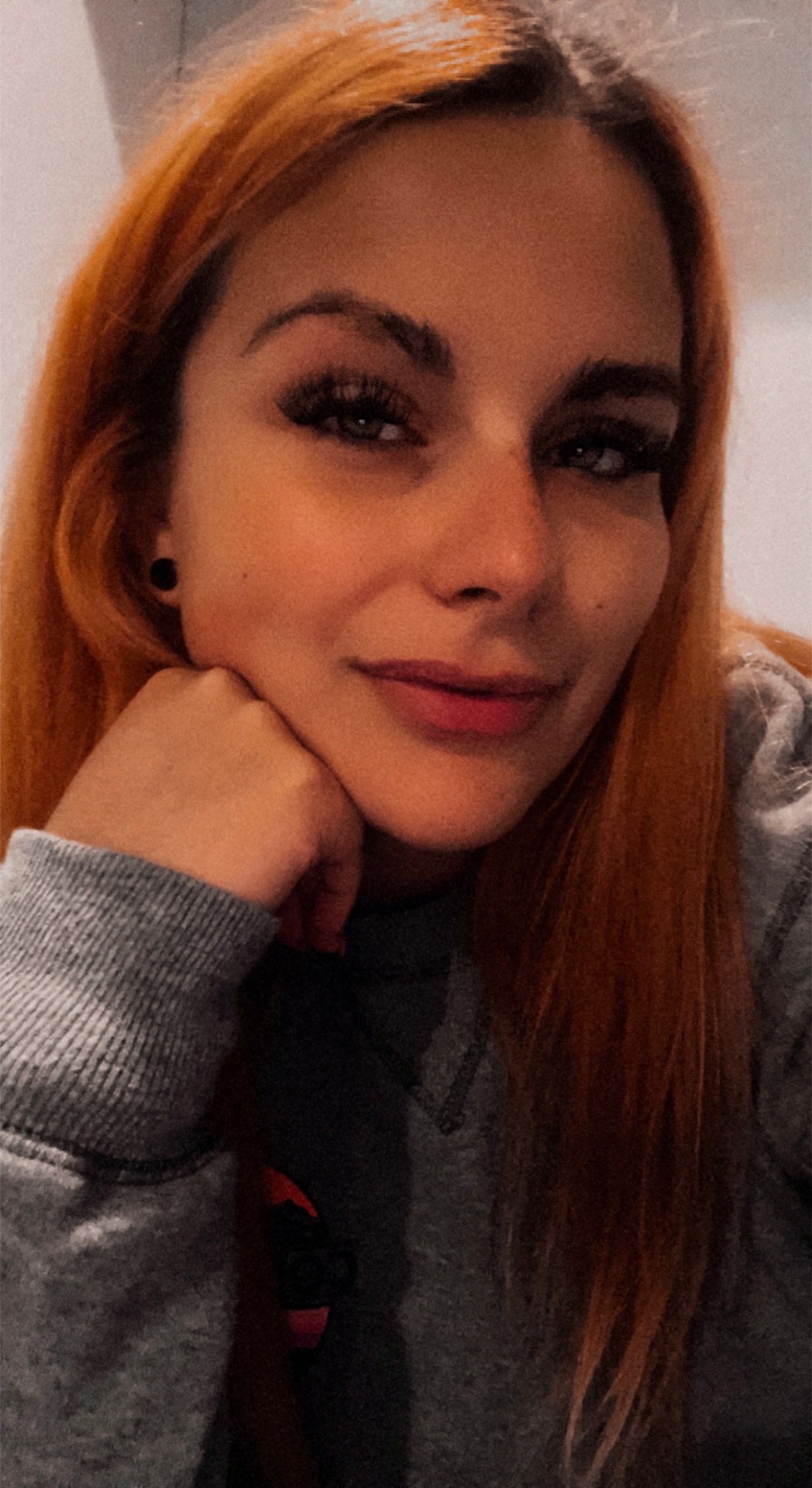 sexy ginger selfie