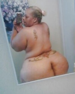 dabulgotti:  Thick Granny !!