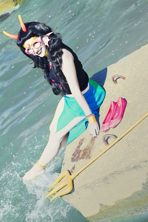 saccharinesylph:tresespada:Feferi | Photographer And then there’s this goddess