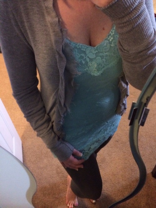 hornynurse32: Earlier today while getting ready for my pre-birthday outing with friends/coworkers