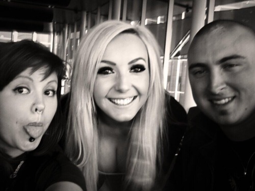 jessicanigri:  AVCON 2013<3 I miss everyone so much <3
