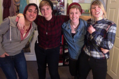 kiefharing: Gayest valentines day ever.  Epitome of lesbian.  Lesbians. Hell yeah. 