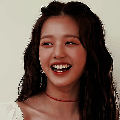 wonyoung packs ツ♡♡♡ like or reblog pls