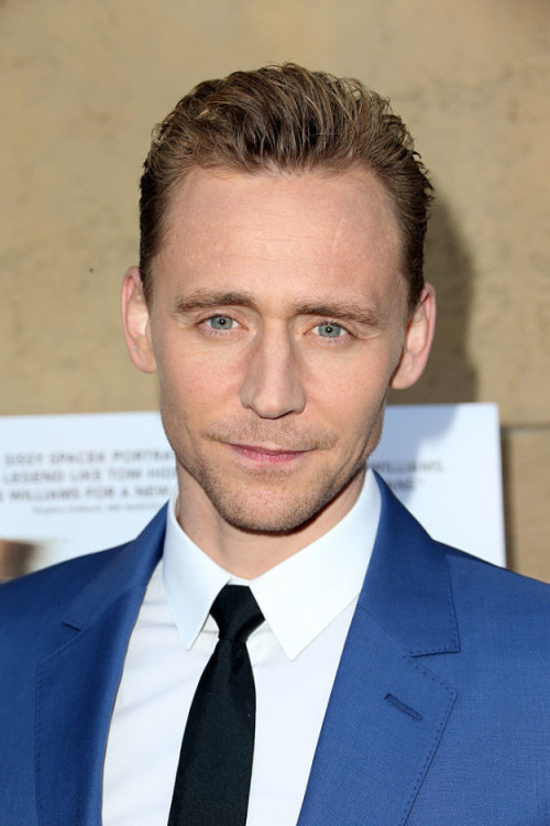 Sex hipstermenlover:  Tom Hiddleston  pictures