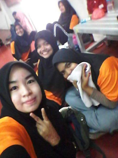 iekaeryka89: belanjateroxxx:  Kelantan IPTA Student   macam kenal jahh budok nie….