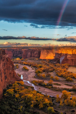 l0stship:  Canyon de Chelly Rainbow by Guy