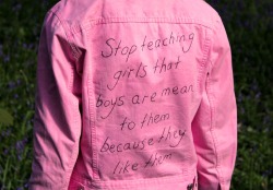 kingsophiesworld:  “Stop teaching girls that boys are mean to them because they like them” because those girls grow up to women who romanticize abusive behavior. King Sophie’s World.