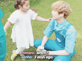 moobinthighs:  baby with another baby is the cutest thing ever.