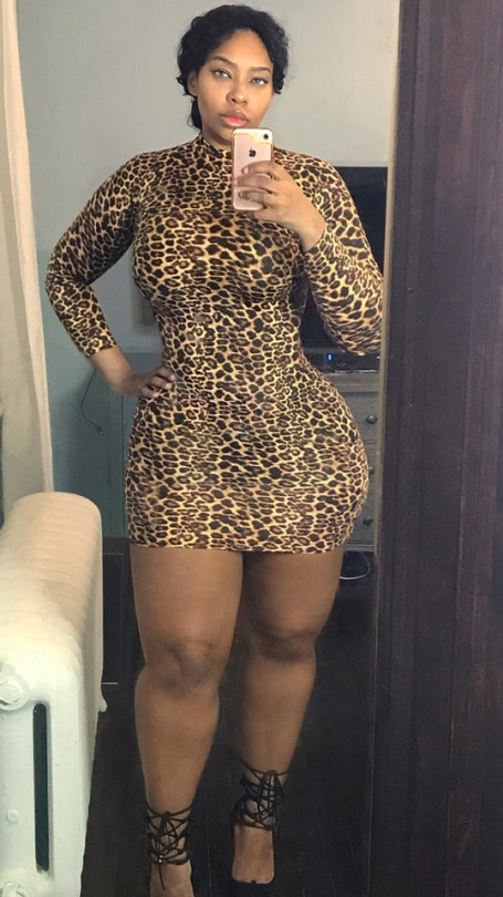 blaccsavage:  fletchertrowan:  postbadchicks:  DressKiller Curves  Sexy 