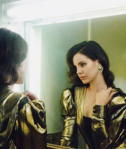 dellrey: @LanaDelRey joins @Courtney Love in conversation for the spring/summer issue of @Dazed, out