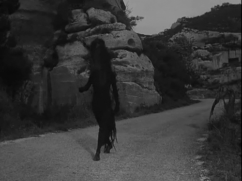 365filmsbyauroranocte:  Films watched in 2015.Film 139: Le testament d'Orphée (a.k.a. Testament of Orpheus) (Jean Cocteau, 1959)Nota: 6.5/10“-And what is a poet?-One who, by making poems uses a language neither alive or dead which few people speak