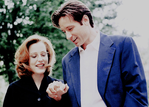 qilliananderson:Gillian Anderson &amp; David Duchovny, Unknown Photoshoot.