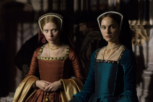 szabolcseszes:Natalie Portman and Scralett Johansson together = The Other Bolyen Girl