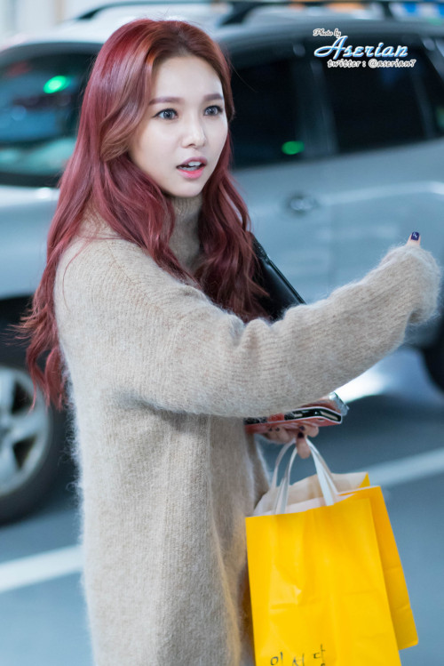 XXX fiestarintl:  Aserian || do not edit  photo