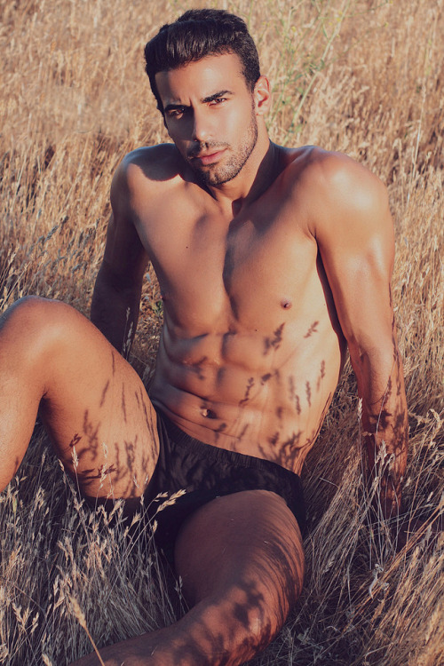 rapideyesmovement:  Benjamin Fernandez by Luis Lucas