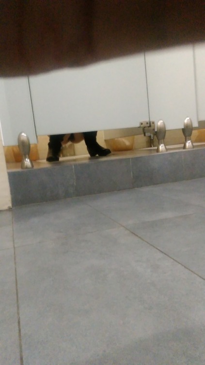 女厕偷拍