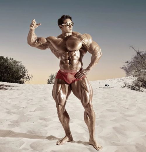 musclecomposition: Bodybuilder, Hwang Chul Soon Coming to save your sex life soon!￼