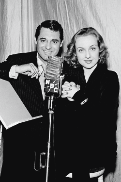  Cary Grant And Carol Lombard On Nbc Radio, 1939  