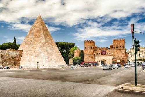 romebyzantium:Pyramid of Cestius near Porta San Paolo in Rome. The Pyramid is today one of the best-