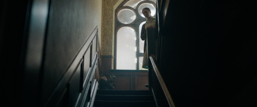 horrorlesbians:saint maud (2019) maud + halo imagery