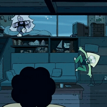 marcy-bonniee:  Always Peridot ♥    when is she getting her own show? &gt;