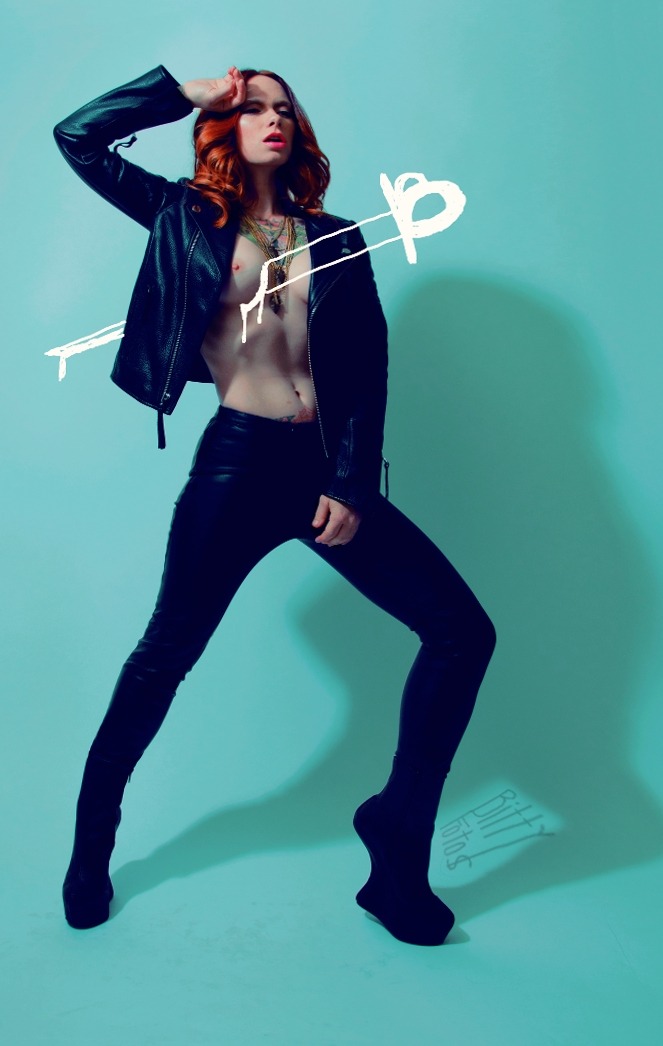 bittyfotos:  Hattie Watson excited for this spread to come out so I can share all